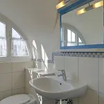 Сasa de vacaciones Ferien Im Reethaus Seepferdchen By Interhome